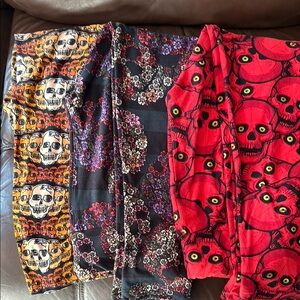 Lu La Roe LuLaRoe Halloween Leggings Skulls